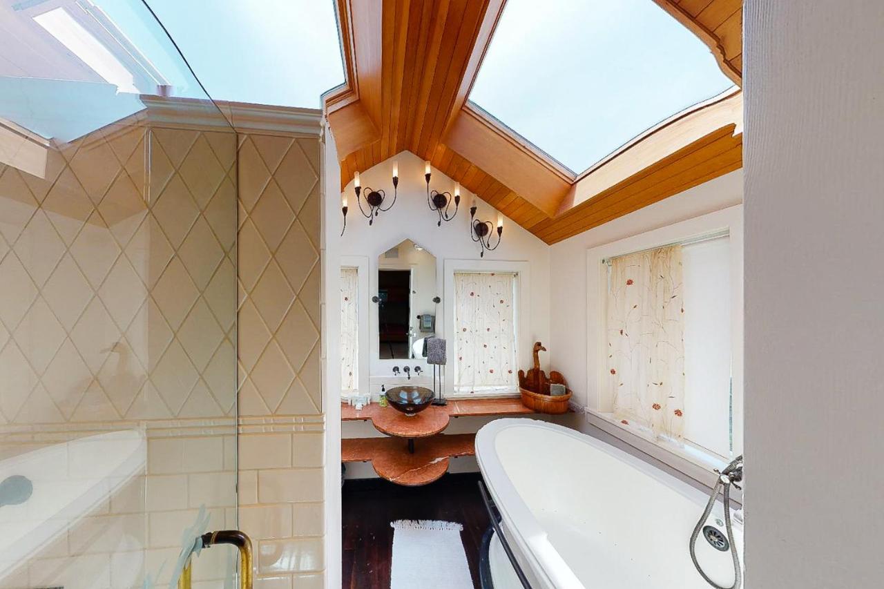 Вилла Wecoma Creekside Линкольн-Сити Экстерьер фото